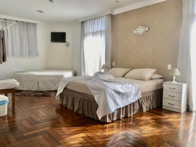 Hospedaria Casa Real ซังคาครูซ จิ มินาส ภายนอก รูปภาพ